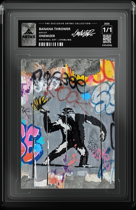 BANANA THROWER by Onemizer — Sterling — close-up