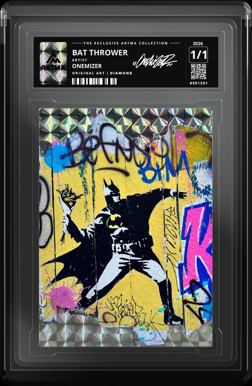 BAT THROWER by Onemizer — Diamond — close-up
