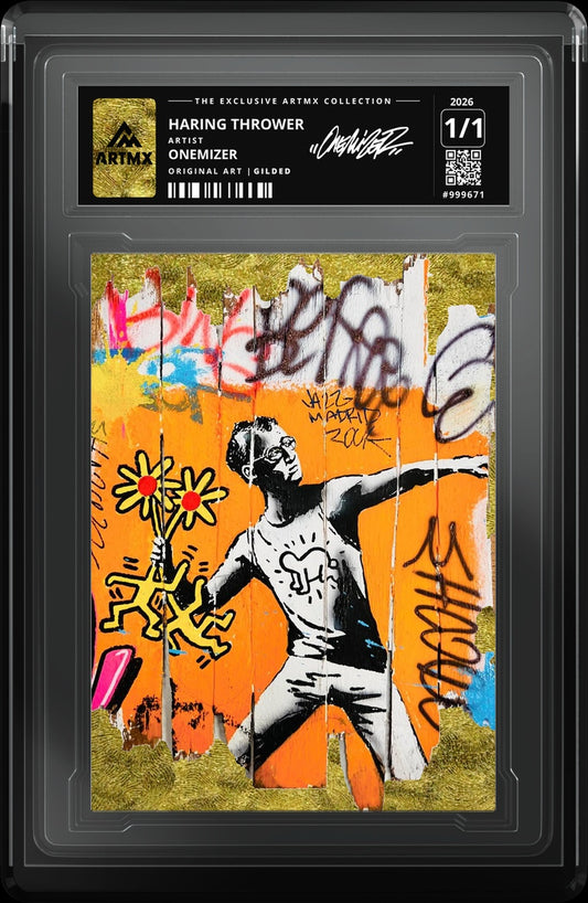 HARING THROWER by Onemizer — Gilded — close-up