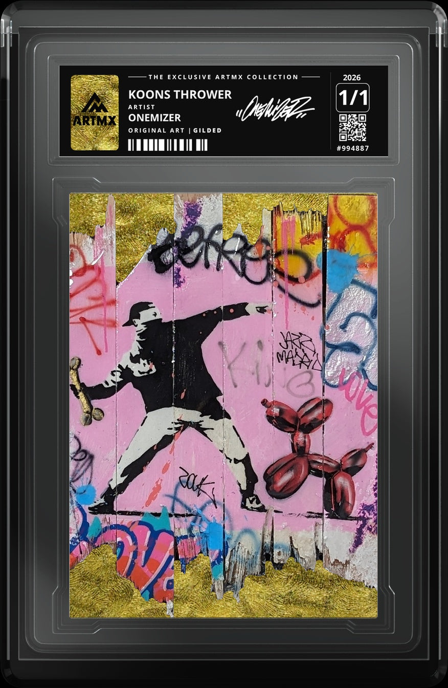 KOONS THROWER by Onemizer — Gilded — close-up