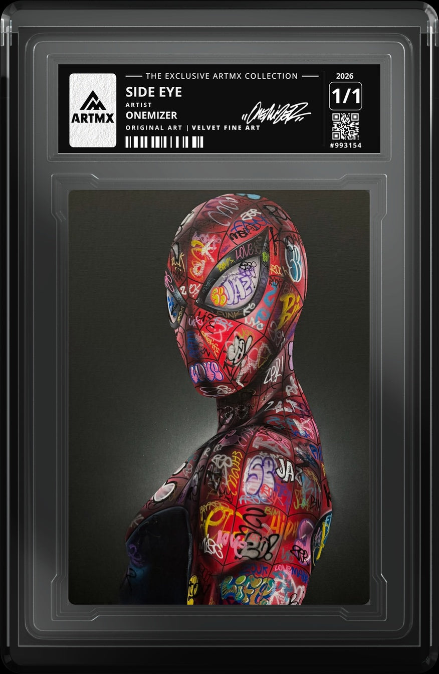 SIDE EYE by Onemizer — Velvet Fine Art — close-up